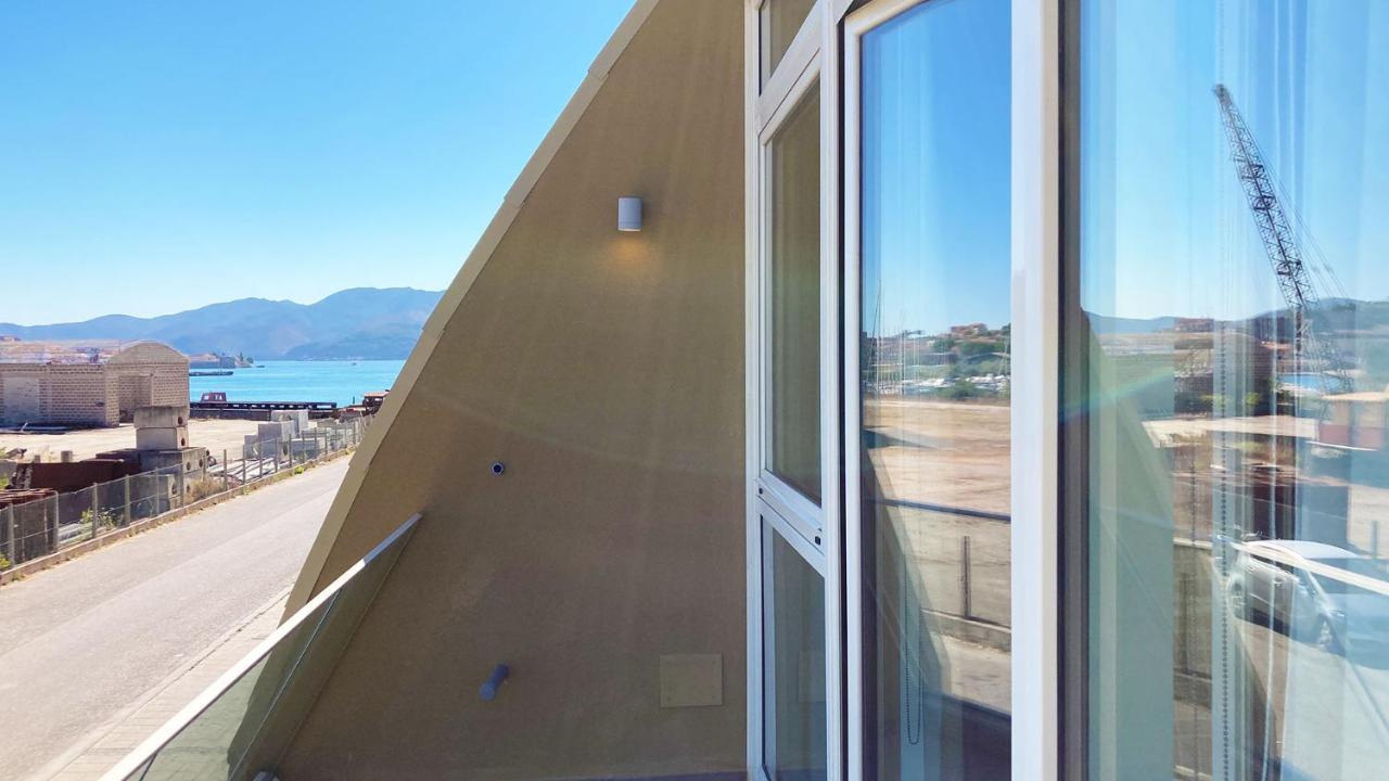 Fronte Mare Suites - Argonautivacanze بورتوفيرّايو المظهر الخارجي الصورة